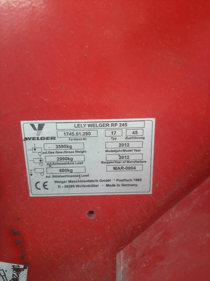 Lely Welger RP 245 Profi - Pyöröpaalain: kuva Lely Welger RP 245 Profi - Pyöröpaalain Lely Welger RP 245 Profi - Pyöröpaalain: kuva Lely Welger RP 245 Profi - Pyöröpaalain