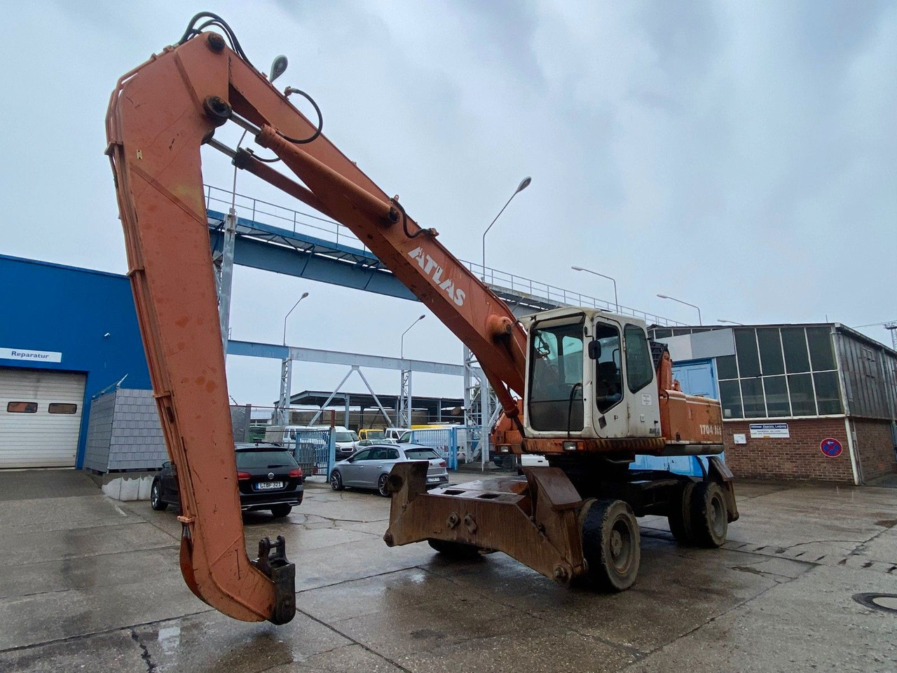 Atlas 1704 MI mit Greifer Umschlagbagger Lang - Pyöräalustainen kaivinkone: kuva Atlas 1704 MI mit Greifer Umschlagbagger Lang - Pyöräalustainen kaivinkone Atlas 1704 MI mit Greifer Umschlagbagger Lang - Pyöräalustainen kaivinkone: kuva Atlas 1704 MI mit Greifer Umschlagbagger Lang - Pyöräalustainen kaivinkone