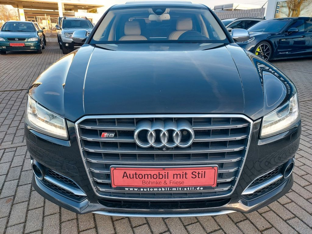 Audi S8 4.0 TFSI PLUS quattro B&O HEAD STAND LUFT - Henkilöauto: kuva Audi S8 4.0 TFSI PLUS quattro B&O HEAD STAND LUFT - Henkilöauto Audi S8 4.0 TFSI PLUS quattro B&O HEAD STAND LUFT - Henkilöauto: kuva Audi S8 4.0 TFSI PLUS quattro B&O HEAD STAND LUFT - Henkilöauto