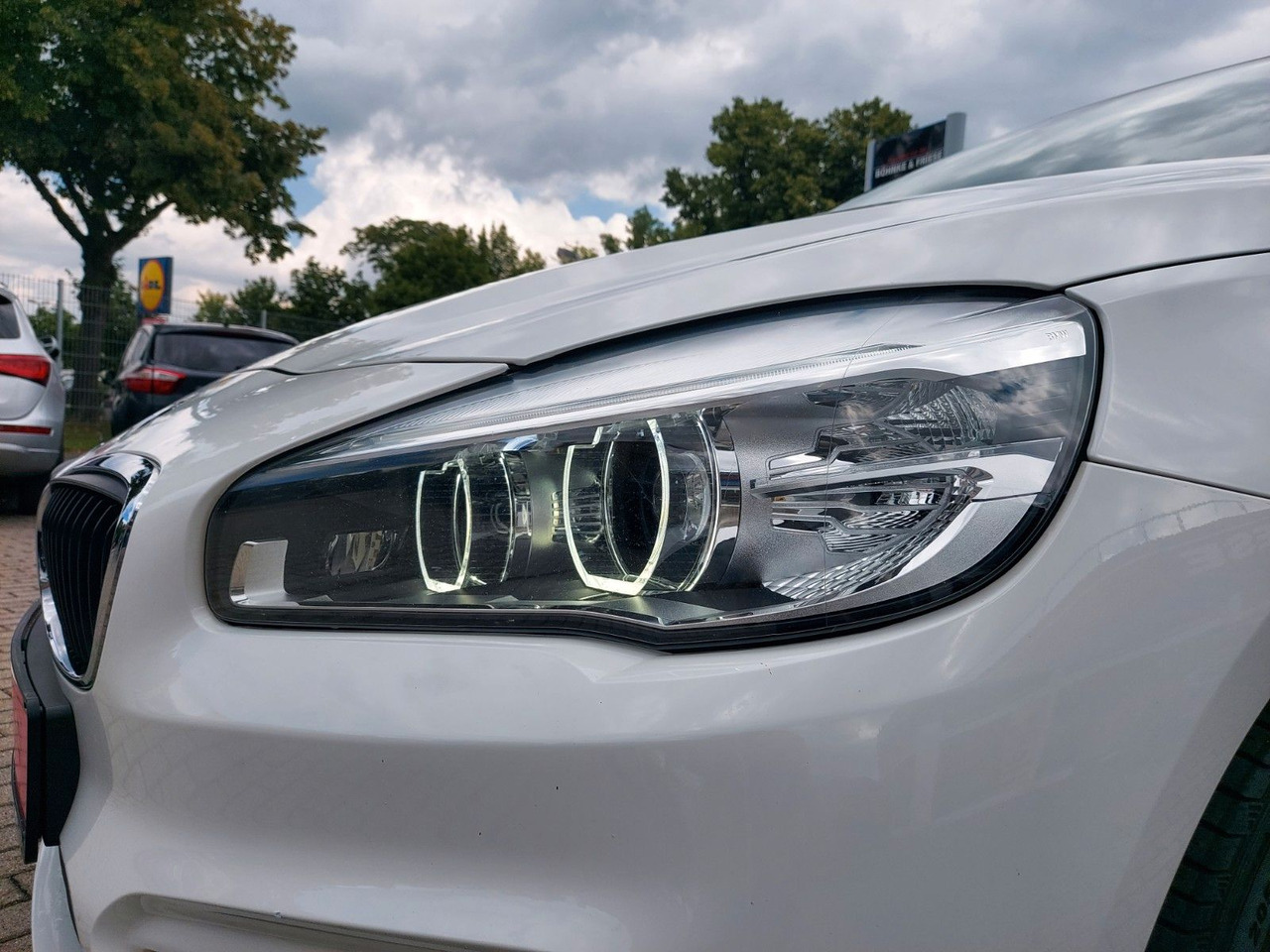 BMW 218 Baureihe 2 Active Tourer Autom Advant. LED - Farmari: kuva BMW 218 Baureihe 2 Active Tourer Autom Advant. LED - Farmari BMW 218 Baureihe 2 Active Tourer Autom Advant. LED - Farmari: kuva BMW 218 Baureihe 2 Active Tourer Autom Advant. LED - Farmari