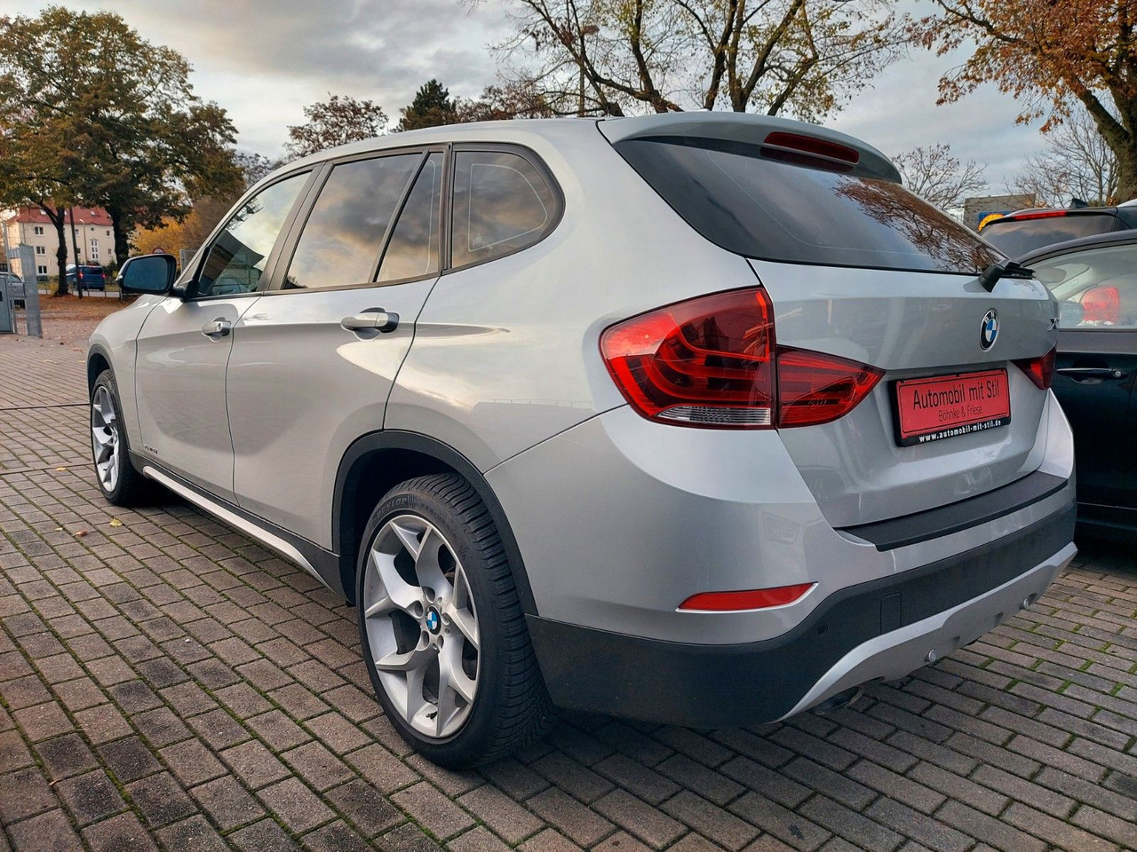 BMW X1 18 d xDrive Xenon Navi Leder AHK - Maasturi/ Katumaasturi: kuva BMW X1 18 d xDrive Xenon Navi Leder AHK - Maasturi/ Katumaasturi BMW X1 18 d xDrive Xenon Navi Leder AHK - Maasturi/ Katumaasturi: kuva BMW X1 18 d xDrive Xenon Navi Leder AHK - Maasturi/ Katumaasturi