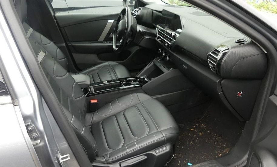 Citroën C4 Lim. Shine Automatik Leder Navi LED uvm. - Maasturi/ Katumaasturi: kuva Citroën C4 Lim. Shine Automatik Leder Navi LED uvm. - Maasturi/ Katumaasturi Citroën C4 Lim. Shine Automatik Leder Navi LED uvm. - Maasturi/ Katumaasturi: kuva Citroën C4 Lim. Shine Automatik Leder Navi LED uvm. - Maasturi/ Katumaasturi