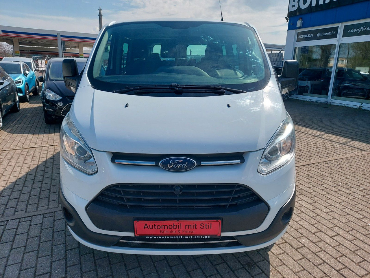 Ford Transit Custom 310 L1 Trend 9SITER KLIMA VAN TEM - Pikkubussi: kuva Ford Transit Custom 310 L1 Trend 9SITER KLIMA VAN TEM - Pikkubussi Ford Transit Custom 310 L1 Trend 9SITER KLIMA VAN TEM - Pikkubussi: kuva Ford Transit Custom 310 L1 Trend 9SITER KLIMA VAN TEM - Pikkubussi