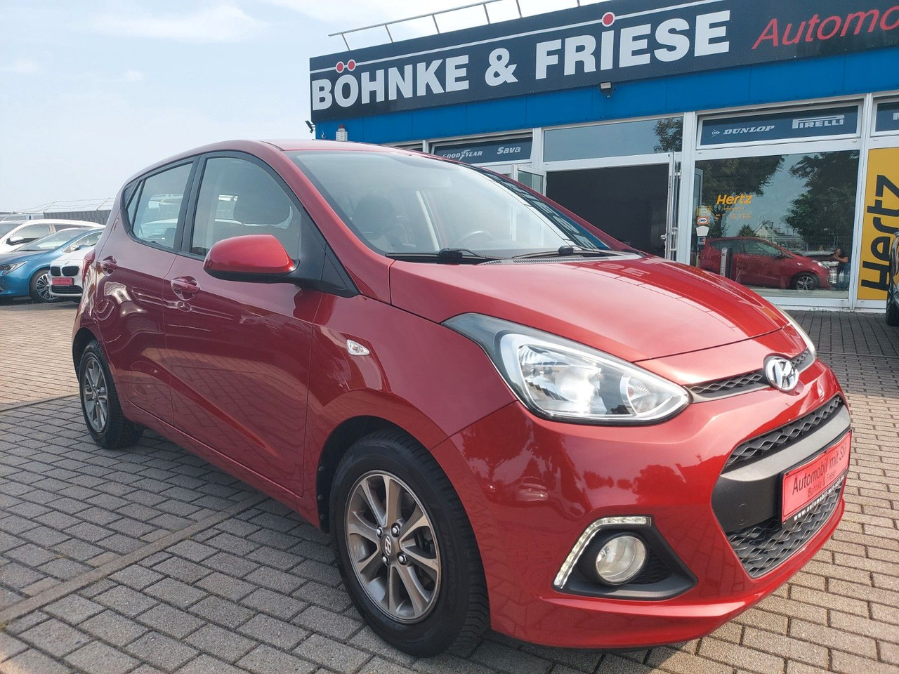 Hyundai i10 Intro Edition Klima Sitzeizung Bluetooth - Henkilöauto: kuva Hyundai i10 Intro Edition Klima Sitzeizung Bluetooth - Henkilöauto Hyundai i10 Intro Edition Klima Sitzeizung Bluetooth - Henkilöauto: kuva Hyundai i10 Intro Edition Klima Sitzeizung Bluetooth - Henkilöauto