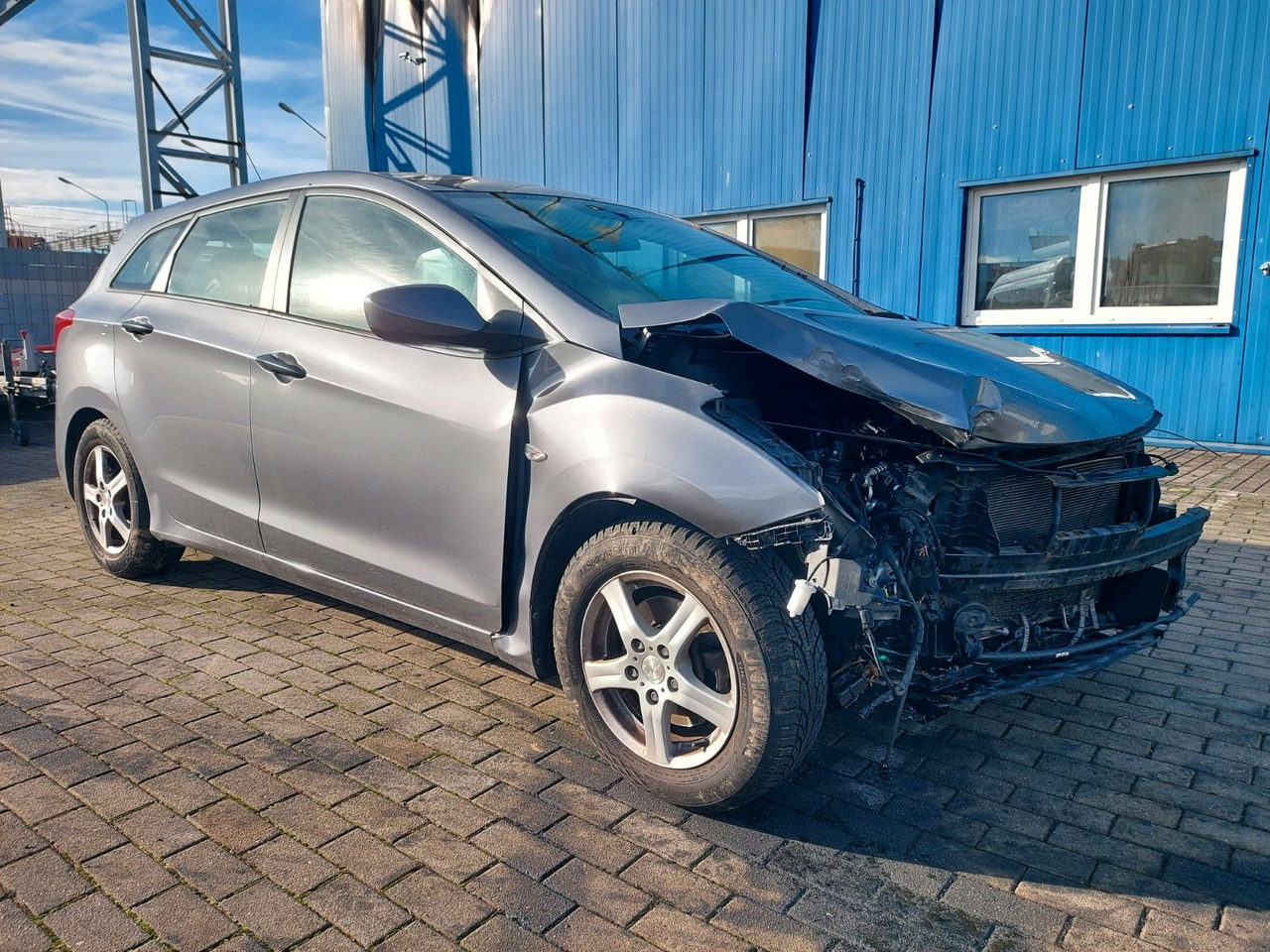 Hyundai i30 cw Classic Klima - Farmari: kuva Hyundai i30 cw Classic Klima - Farmari Hyundai i30 cw Classic Klima - Farmari: kuva Hyundai i30 cw Classic Klima - Farmari