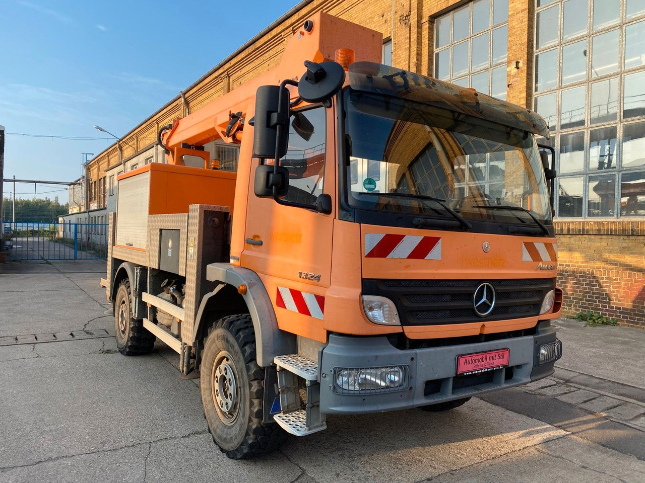 Mercedes-Benz ATEGO 4X4 1324 Hub Steiger Ruthmann T220 - Itsekulkevat henkilönostimet: kuva Mercedes-Benz ATEGO 4X4 1324 Hub Steiger Ruthmann T220 - Itsekulkevat henkilönostimet Mercedes-Benz ATEGO 4X4 1324 Hub Steiger Ruthmann T220 - Itsekulkevat henkilönostimet: kuva Mercedes-Benz ATEGO 4X4 1324 Hub Steiger Ruthmann T220 - Itsekulkevat henkilönostimet