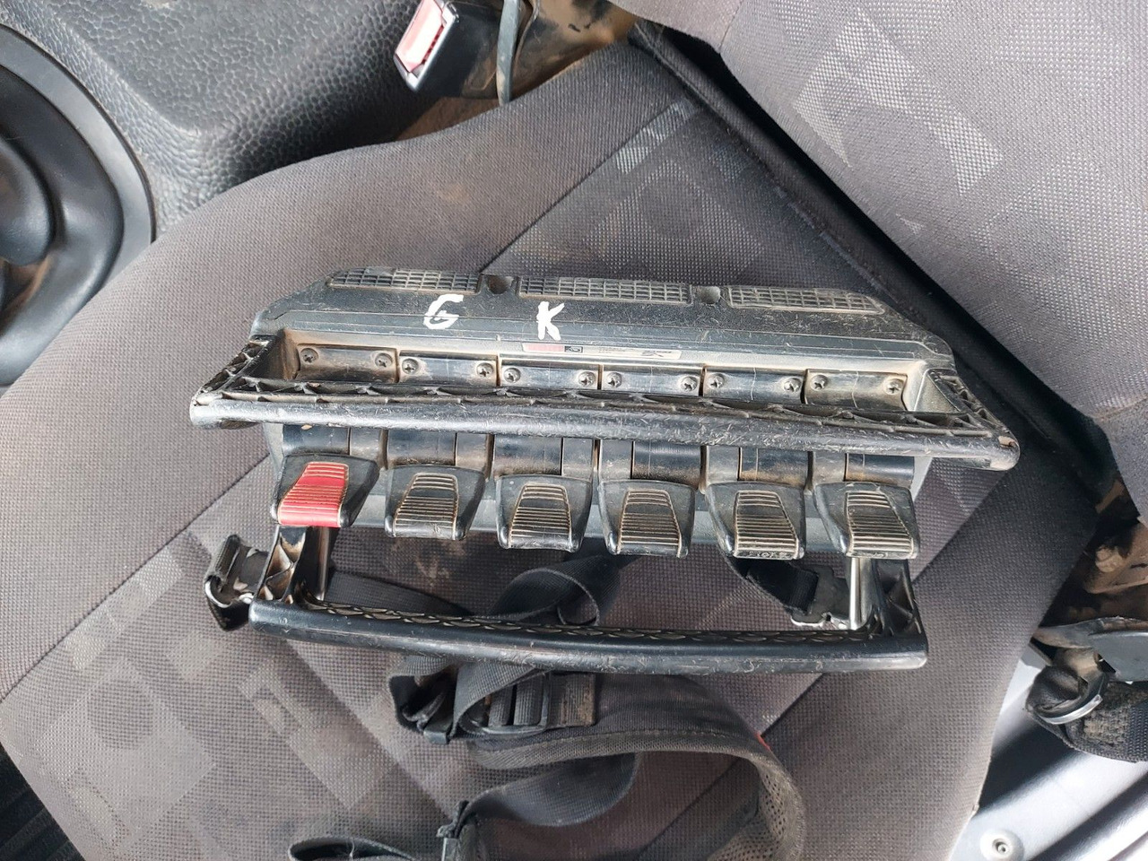 Mercedes-Benz Atego 2 4-Zyl. 4x2 918 4x2 MEILLER HIAB066 Kran - Kippiauto kuorma-auto, Nosturiauto: kuva Mercedes-Benz Atego 2 4-Zyl. 4x2 918 4x2 MEILLER HIAB066 Kran - Kippiauto kuorma-auto, Nosturiauto Mercedes-Benz Atego 2 4-Zyl. 4x2 918 4x2 MEILLER HIAB066 Kran - Kippiauto kuorma-auto, Nosturiauto: kuva Mercedes-Benz Atego 2 4-Zyl. 4x2 918 4x2 MEILLER HIAB066 Kran - Kippiauto kuorma-auto, Nosturiauto