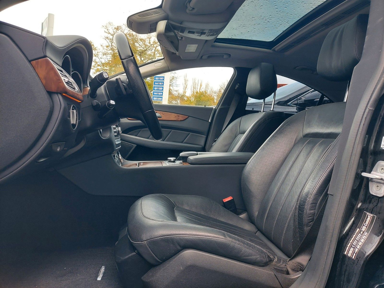 Mercedes-Benz CLS 350 CDI BE Xenon Leder Navi Sitzbelüftung - Sedan: kuva Mercedes-Benz CLS 350 CDI BE Xenon Leder Navi Sitzbelüftung - Sedan Mercedes-Benz CLS 350 CDI BE Xenon Leder Navi Sitzbelüftung - Sedan: kuva Mercedes-Benz CLS 350 CDI BE Xenon Leder Navi Sitzbelüftung - Sedan