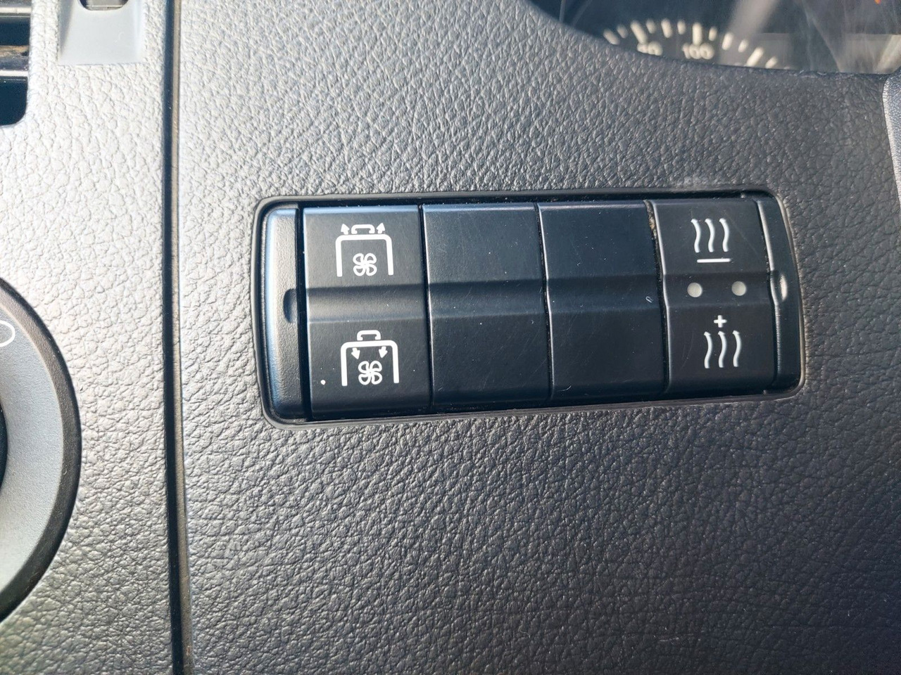 Mercedes-Benz Sprinter II Kasten 516 5T KLIMA AHK MAXI - Pakettiauto: kuva Mercedes-Benz Sprinter II Kasten 516 5T KLIMA AHK MAXI - Pakettiauto Mercedes-Benz Sprinter II Kasten 516 5T KLIMA AHK MAXI - Pakettiauto: kuva Mercedes-Benz Sprinter II Kasten 516 5T KLIMA AHK MAXI - Pakettiauto