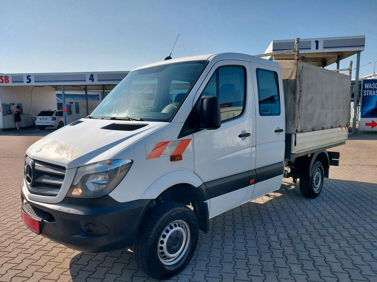 Mercedes-Benz Sprinter II Pritsche DoKa 316 4X4 6Sitze Klima - Pressukapelli tavara-auto, Jatko-ohjaamo kevyt kuorma-auto: kuva Mercedes-Benz Sprinter II Pritsche DoKa 316 4X4 6Sitze Klima - Pressukapelli tavara-auto, Jatko-ohjaamo kevyt kuorma-auto Mercedes-Benz Sprinter II Pritsche DoKa 316 4X4 6Sitze Klima - Pressukapelli tavara-auto, Jatko-ohjaamo kevyt kuorma-auto: kuva Mercedes-Benz Sprinter II Pritsche DoKa 316 4X4 6Sitze Klima - Pressukapelli tavara-auto, Jatko-ohjaamo kevyt kuorma-auto