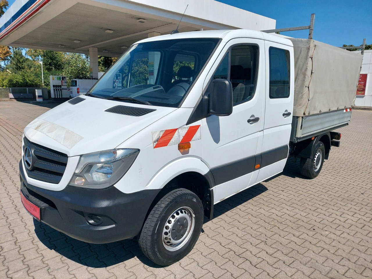 Mercedes-Benz Sprinter II Pritsche DoKa 6 Sitze 316 CDI 4X4 - Pikkubussi: kuva Mercedes-Benz Sprinter II Pritsche DoKa 6 Sitze 316 CDI 4X4 - Pikkubussi Mercedes-Benz Sprinter II Pritsche DoKa 6 Sitze 316 CDI 4X4 - Pikkubussi: kuva Mercedes-Benz Sprinter II Pritsche DoKa 6 Sitze 316 CDI 4X4 - Pikkubussi