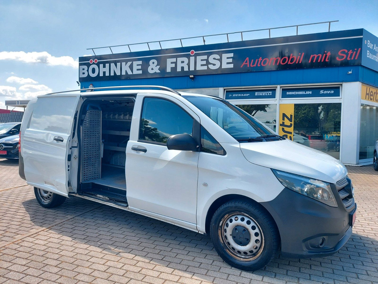 Mercedes-Benz Vito Kasten 116 CDI Extralang Automatik Tempomat - Pikkubussi: kuva Mercedes-Benz Vito Kasten 116 CDI Extralang Automatik Tempomat - Pikkubussi Mercedes-Benz Vito Kasten 116 CDI Extralang Automatik Tempomat - Pikkubussi: kuva Mercedes-Benz Vito Kasten 116 CDI Extralang Automatik Tempomat - Pikkubussi