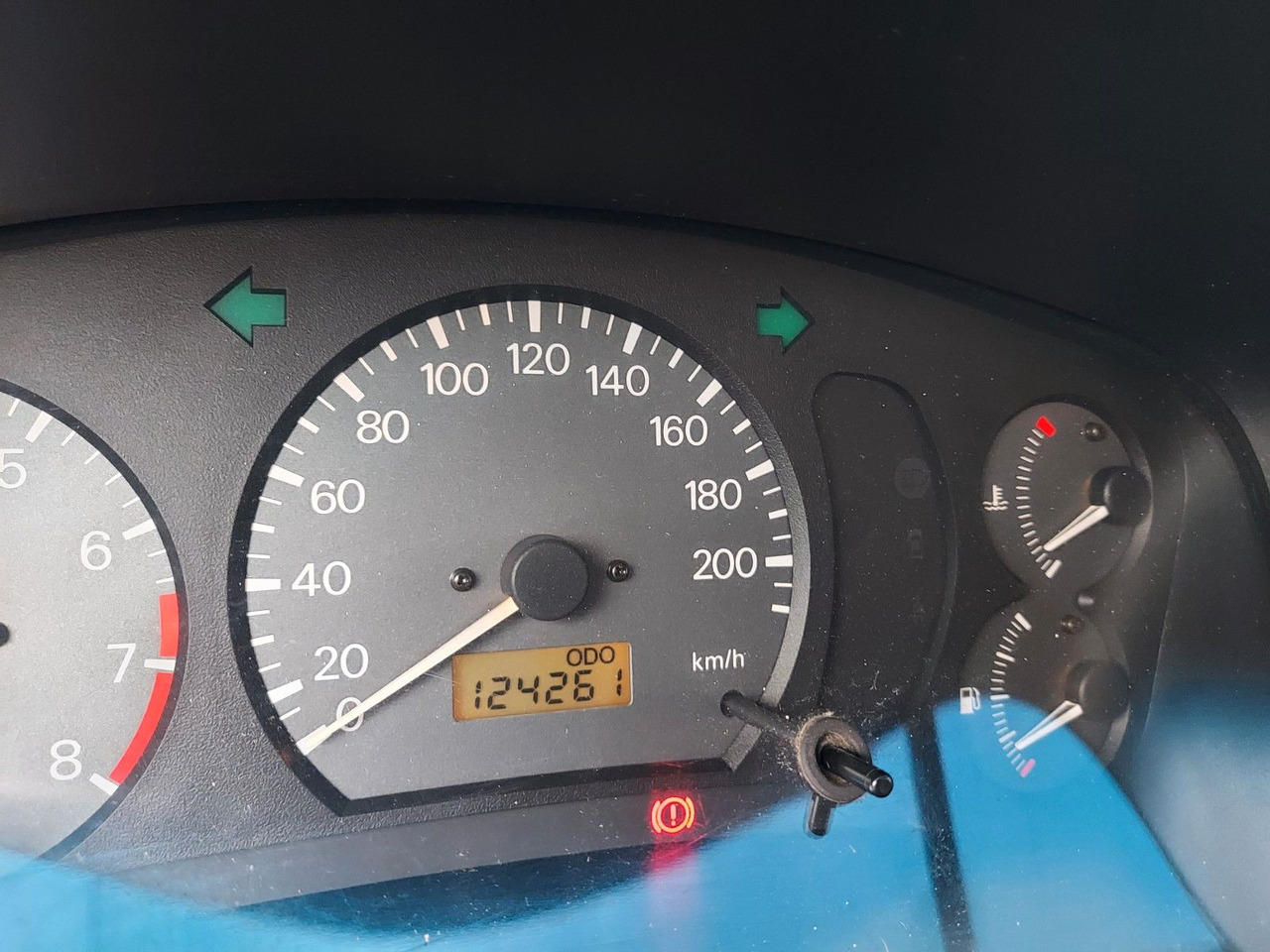 Mitsubishi Colt GLX Klima el. Fenster/Spiegel Radio 8xRäder - Sedan: kuva Mitsubishi Colt GLX Klima el. Fenster/Spiegel Radio 8xRäder - Sedan Mitsubishi Colt GLX Klima el. Fenster/Spiegel Radio 8xRäder - Sedan: kuva Mitsubishi Colt GLX Klima el. Fenster/Spiegel Radio 8xRäder - Sedan