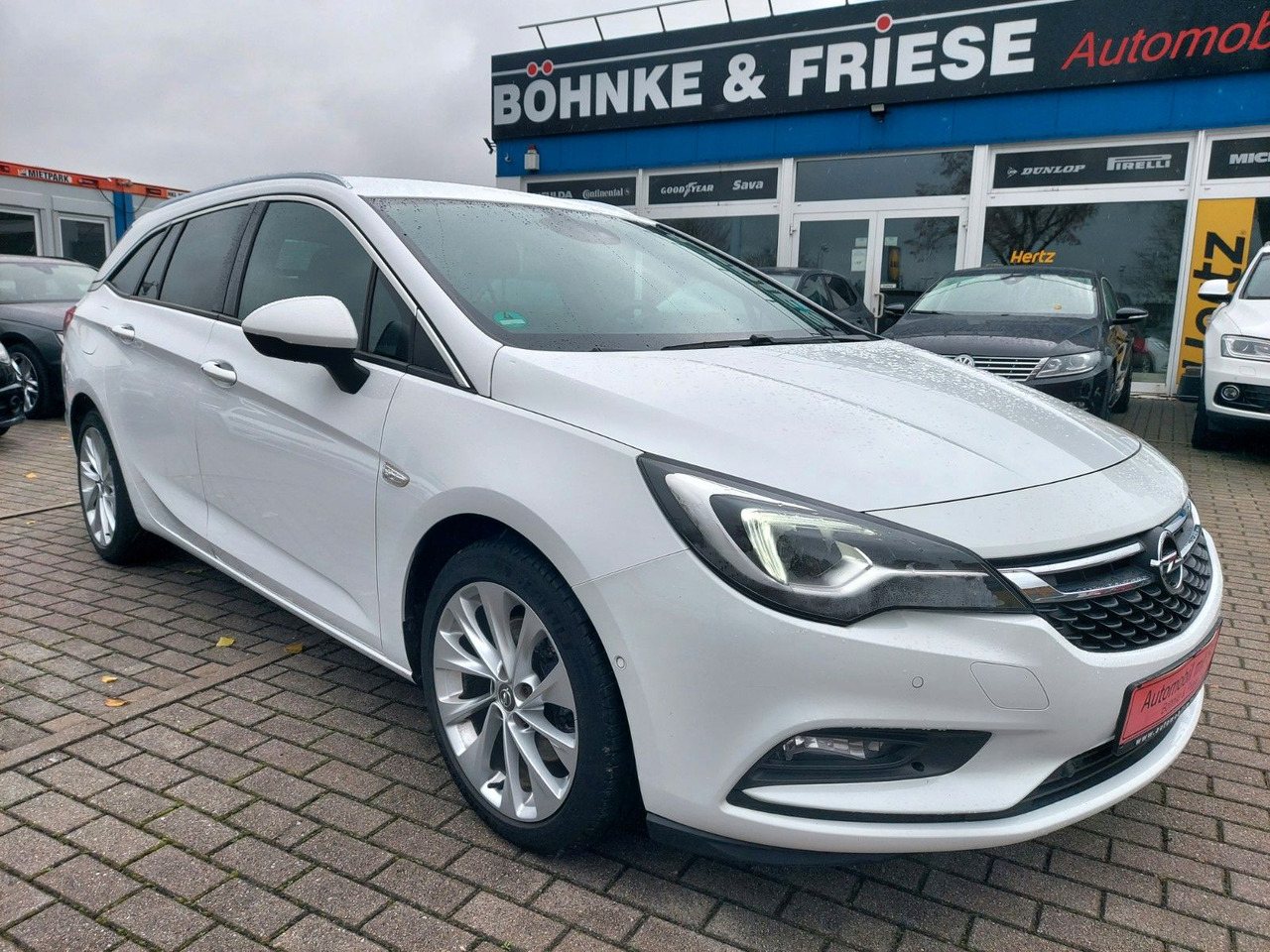 Opel Astra K Sports Tourer Innovation Navi LED - Farmari: kuva Opel Astra K Sports Tourer Innovation Navi LED - Farmari Opel Astra K Sports Tourer Innovation Navi LED - Farmari: kuva Opel Astra K Sports Tourer Innovation Navi LED - Farmari