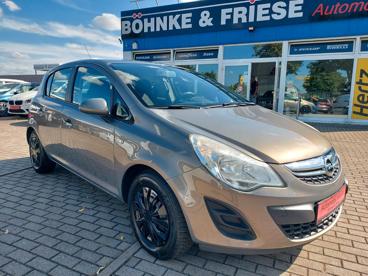 Opel Corsa D Edition Klima - Henkilöauto: kuva  Opel Corsa D Edition Klima - Henkilöauto Opel Corsa D Edition Klima - Henkilöauto: kuva  Opel Corsa D Edition Klima - Henkilöauto