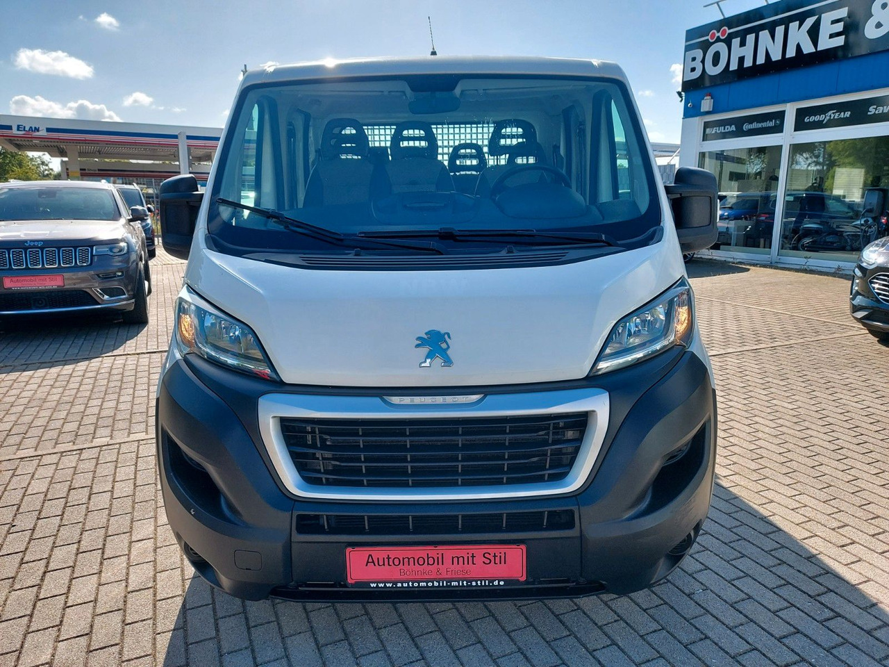 Peugeot Boxer Pritsche Doka. 335 L3 BlueHDi 130 Klima - Avolava pakettiauto, Jatko-ohjaamo kevyt kuorma-auto: kuva Peugeot Boxer Pritsche Doka. 335 L3 BlueHDi 130 Klima - Avolava pakettiauto, Jatko-ohjaamo kevyt kuorma-auto Peugeot Boxer Pritsche Doka. 335 L3 BlueHDi 130 Klima - Avolava pakettiauto, Jatko-ohjaamo kevyt kuorma-auto: kuva Peugeot Boxer Pritsche Doka. 335 L3 BlueHDi 130 Klima - Avolava pakettiauto, Jatko-ohjaamo kevyt kuorma-auto