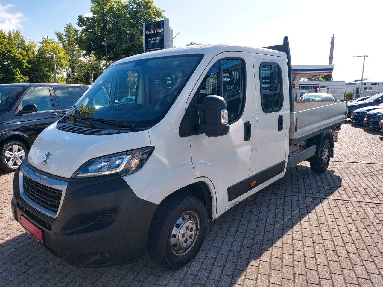 Peugeot Boxer Pritsche Doka. 335 L3 BlueHDi 130 Klima - Avolava pakettiauto, Jatko-ohjaamo kevyt kuorma-auto: kuva Peugeot Boxer Pritsche Doka. 335 L3 BlueHDi 130 Klima - Avolava pakettiauto, Jatko-ohjaamo kevyt kuorma-auto Peugeot Boxer Pritsche Doka. 335 L3 BlueHDi 130 Klima - Avolava pakettiauto, Jatko-ohjaamo kevyt kuorma-auto: kuva Peugeot Boxer Pritsche Doka. 335 L3 BlueHDi 130 Klima - Avolava pakettiauto, Jatko-ohjaamo kevyt kuorma-auto