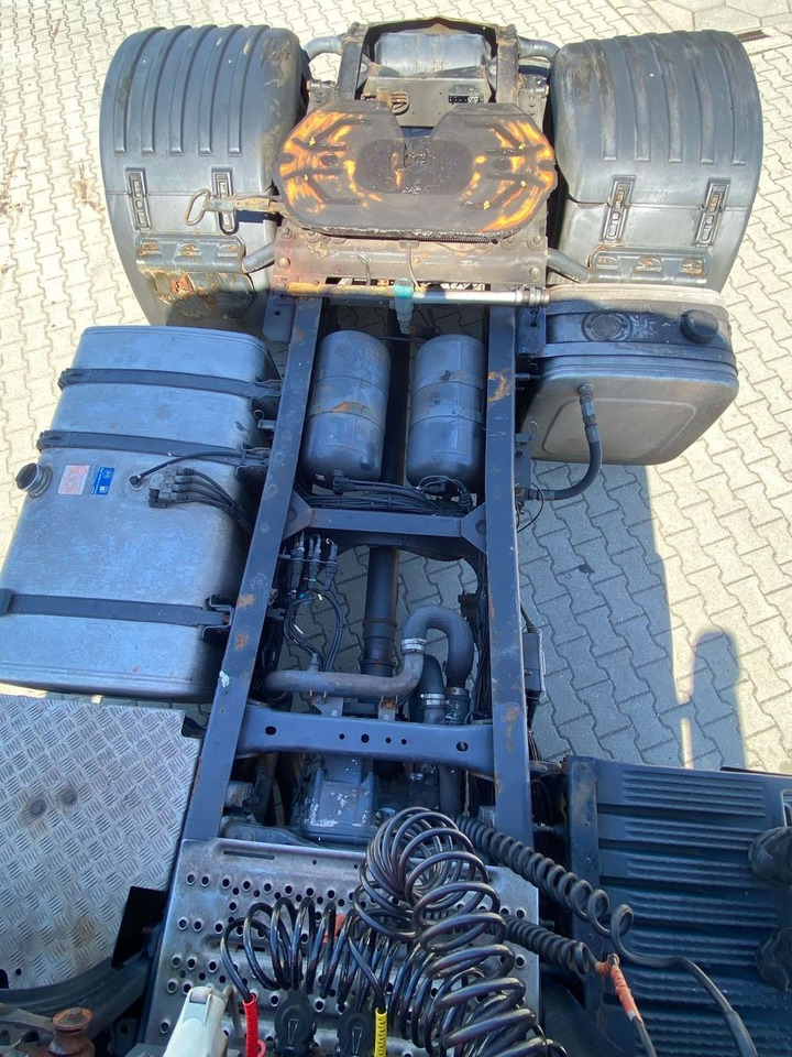 Vetopöytäauto Scania SCANIA R380 4x2 KIPP-HYDRAULIK AUTOMATIK: kuva Vetopöytäauto Scania SCANIA R380 4x2 KIPP-HYDRAULIK AUTOMATIK