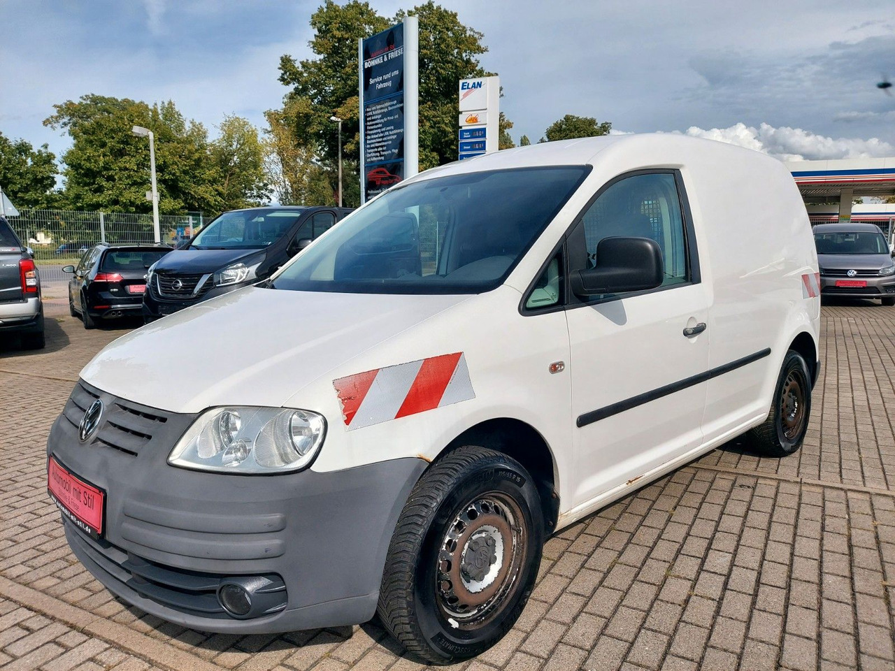 Volkswagen Caddy Kasten Kombi 1.9 TDi - Pikkubussi: kuva Volkswagen Caddy Kasten Kombi 1.9 TDi - Pikkubussi Volkswagen Caddy Kasten Kombi 1.9 TDi - Pikkubussi: kuva Volkswagen Caddy Kasten Kombi 1.9 TDi - Pikkubussi