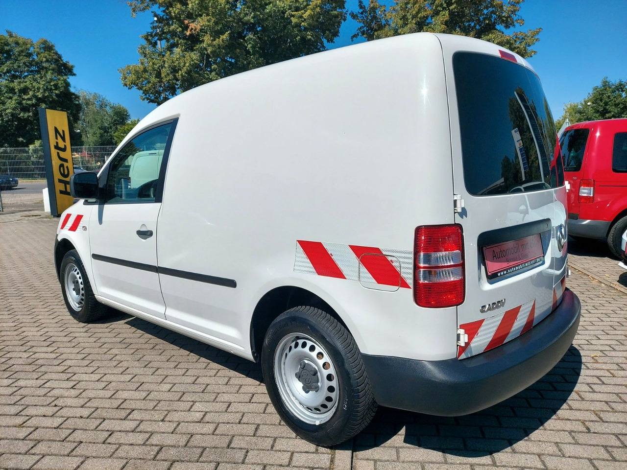 Volkswagen Caddy Kasten Kombi 2 Sitze Klima M+S - Pikkubussi: kuva Volkswagen Caddy Kasten Kombi 2 Sitze Klima M+S - Pikkubussi Volkswagen Caddy Kasten Kombi 2 Sitze Klima M+S - Pikkubussi: kuva Volkswagen Caddy Kasten Kombi 2 Sitze Klima M+S - Pikkubussi
