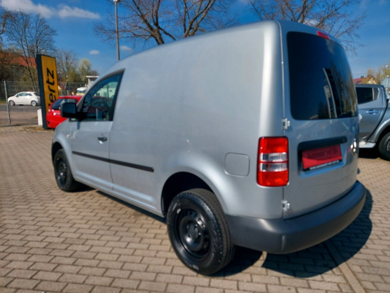 Volkswagen Caddy Kasten Kombi 4Motion 4x4 Klima Standheiz. - Pikkubussi: kuva Volkswagen Caddy Kasten Kombi 4Motion 4x4 Klima Standheiz. - Pikkubussi Volkswagen Caddy Kasten Kombi 4Motion 4x4 Klima Standheiz. - Pikkubussi: kuva Volkswagen Caddy Kasten Kombi 4Motion 4x4 Klima Standheiz. - Pikkubussi
