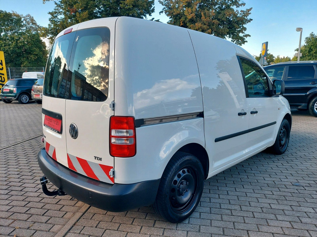 Volkswagen Caddy Kasten Kombi Klima AHK - Pikkubussi: kuva Volkswagen Caddy Kasten Kombi Klima AHK - Pikkubussi Volkswagen Caddy Kasten Kombi Klima AHK - Pikkubussi: kuva Volkswagen Caddy Kasten Kombi Klima AHK - Pikkubussi