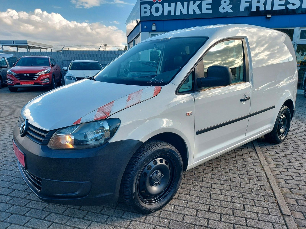 Volkswagen Caddy Kasten Kombi Klima AHK - Pikkubussi: kuva Volkswagen Caddy Kasten Kombi Klima AHK - Pikkubussi Volkswagen Caddy Kasten Kombi Klima AHK - Pikkubussi: kuva Volkswagen Caddy Kasten Kombi Klima AHK - Pikkubussi