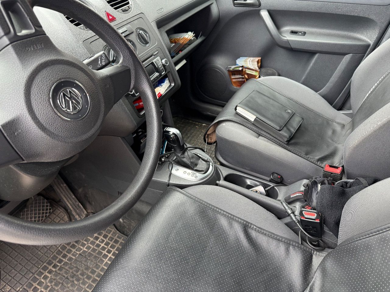 Volkswagen Caddy Maxi Kasten/Kombi Maxi DSG KLIMA AHK - Pikkubussi: kuva Volkswagen Caddy Maxi Kasten/Kombi Maxi DSG KLIMA AHK - Pikkubussi Volkswagen Caddy Maxi Kasten/Kombi Maxi DSG KLIMA AHK - Pikkubussi: kuva Volkswagen Caddy Maxi Kasten/Kombi Maxi DSG KLIMA AHK - Pikkubussi