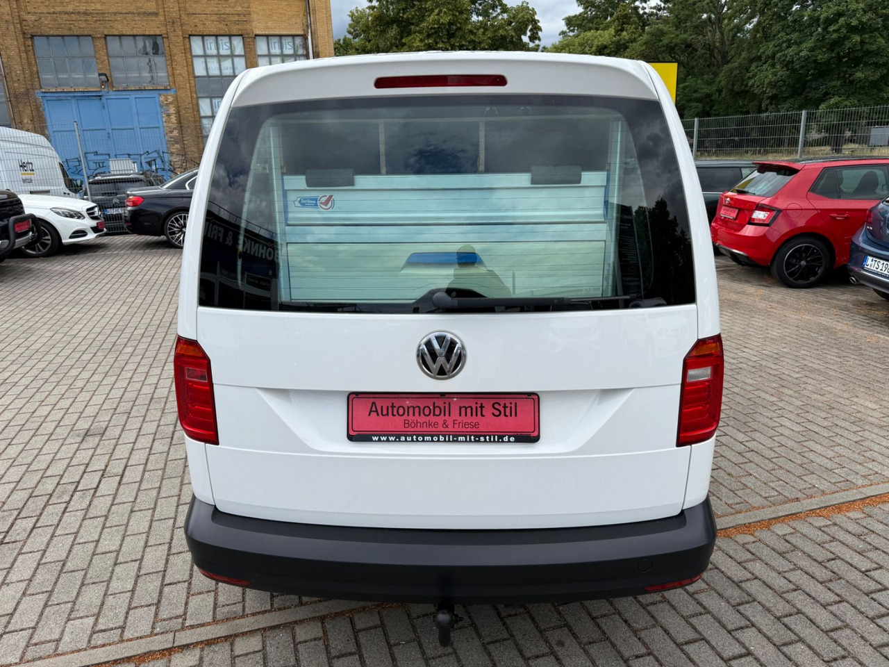 Volkswagen Caddy Nfz Kasten 4Motion KLIMA NAVI 10/25 TÜV - Pikkubussi: kuva Volkswagen Caddy Nfz Kasten 4Motion KLIMA NAVI 10/25 TÜV - Pikkubussi Volkswagen Caddy Nfz Kasten 4Motion KLIMA NAVI 10/25 TÜV - Pikkubussi: kuva Volkswagen Caddy Nfz Kasten 4Motion KLIMA NAVI 10/25 TÜV - Pikkubussi