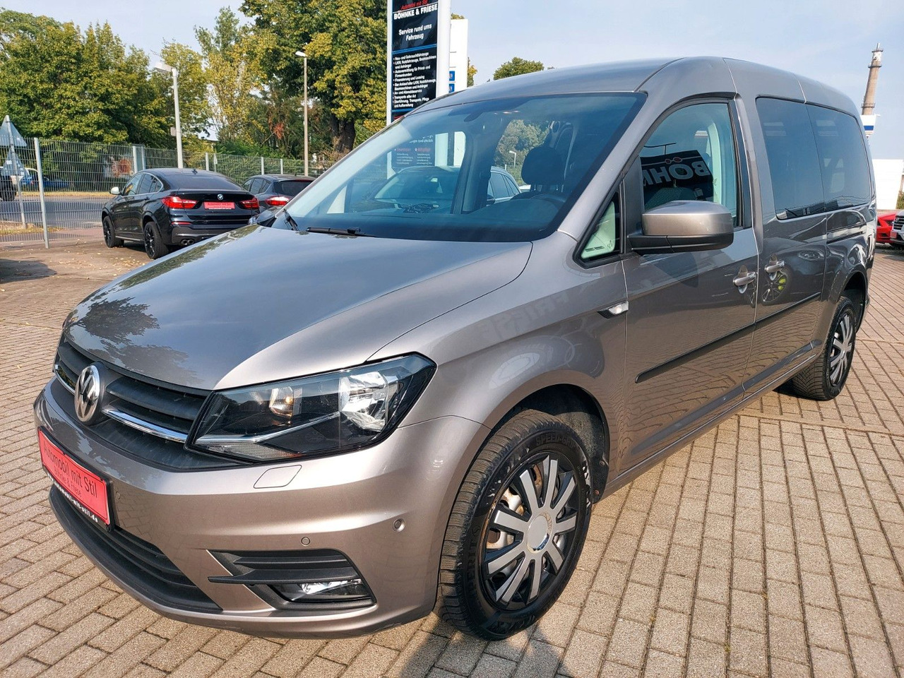 Volkswagen Caddy PKW Maxi 4Motion DSG 7 Sitze Klima Tempo - Pikkubussi: kuva Volkswagen Caddy PKW Maxi 4Motion DSG 7 Sitze Klima Tempo - Pikkubussi Volkswagen Caddy PKW Maxi 4Motion DSG 7 Sitze Klima Tempo - Pikkubussi: kuva Volkswagen Caddy PKW Maxi 4Motion DSG 7 Sitze Klima Tempo - Pikkubussi