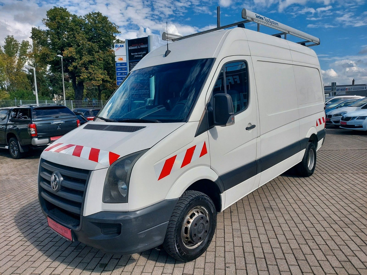 Volkswagen Crafter Kasten 50 mittel lang L2H2 Hoch Standhei - Pakettiauto: kuva Volkswagen Crafter Kasten 50 mittel lang L2H2 Hoch Standhei - Pakettiauto Volkswagen Crafter Kasten 50 mittel lang L2H2 Hoch Standhei - Pakettiauto: kuva Volkswagen Crafter Kasten 50 mittel lang L2H2 Hoch Standhei - Pakettiauto