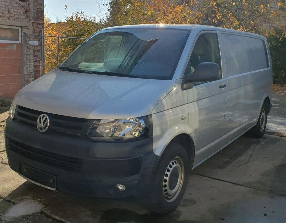 Volkswagen T5 Transporter Kasten-Kombi Lang KLIMA - Pikkubussi: kuva Volkswagen T5 Transporter Kasten-Kombi Lang KLIMA - Pikkubussi Volkswagen T5 Transporter Kasten-Kombi Lang KLIMA - Pikkubussi: kuva Volkswagen T5 Transporter Kasten-Kombi Lang KLIMA - Pikkubussi