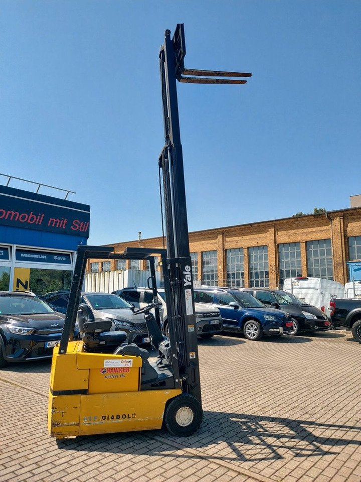 Yale Stapler ERP16ATF E1980 48Volt 1550kg - Sähkötrukki: kuva Yale Stapler ERP16ATF E1980 48Volt 1550kg - Sähkötrukki Yale Stapler ERP16ATF E1980 48Volt 1550kg - Sähkötrukki: kuva Yale Stapler ERP16ATF E1980 48Volt 1550kg - Sähkötrukki