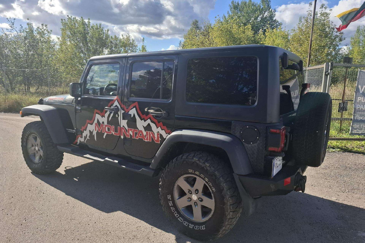 Jeep Wrangler - Maasturi/ Katumaasturi: kuva Jeep Wrangler - Maasturi/ Katumaasturi Jeep Wrangler - Maasturi/ Katumaasturi: kuva Jeep Wrangler - Maasturi/ Katumaasturi