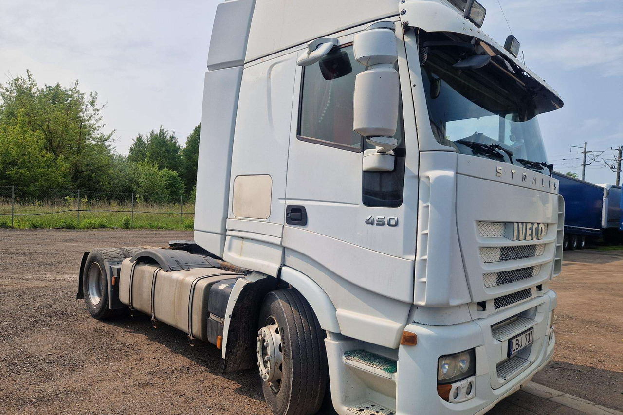 Iveco Stralis 440 ST - Vetopöytäauto: kuva Iveco Stralis 440 ST - Vetopöytäauto Iveco Stralis 440 ST - Vetopöytäauto: kuva Iveco Stralis 440 ST - Vetopöytäauto