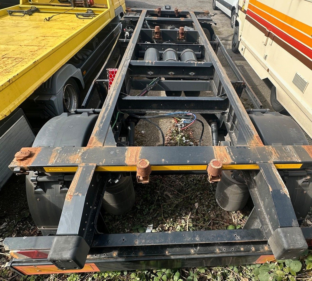 Kögel AW 18 - 19,5"-Lafette,Anhänger BDF,ATL Container - Konttialus/ Vaihtokuormatilat perävaunu: kuva Kögel AW 18 - 19,5"-Lafette,Anhänger BDF,ATL Container - Konttialus/ Vaihtokuormatilat perävaunu Kögel AW 18 - 19,5"-Lafette,Anhänger BDF,ATL Container - Konttialus/ Vaihtokuormatilat perävaunu: kuva Kögel AW 18 - 19,5"-Lafette,Anhänger BDF,ATL Container - Konttialus/ Vaihtokuormatilat perävaunu