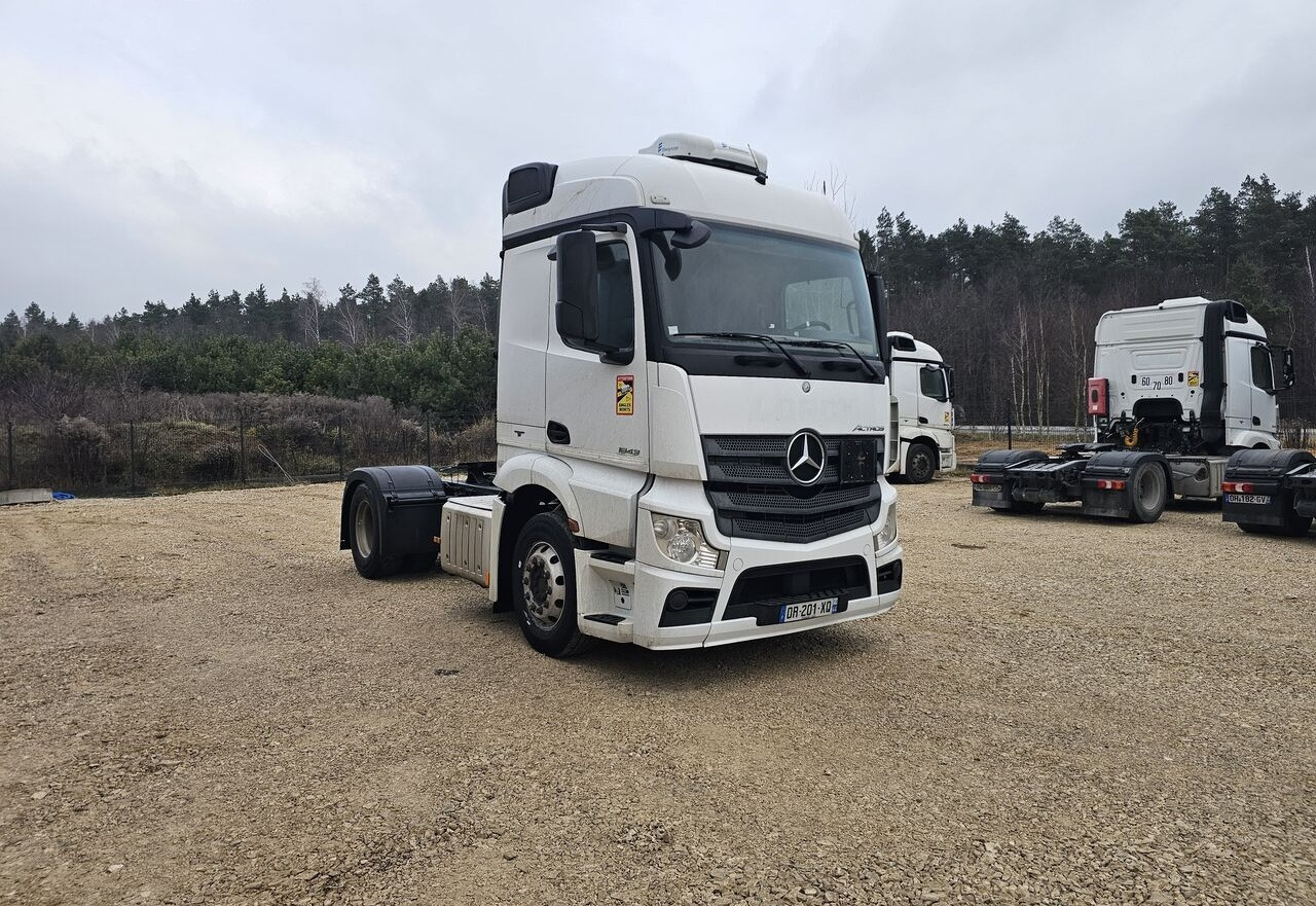 Mercedes-Benz Actros 1843 / Retarder / Alu / PTO / ADR FL - Vetopöytäauto: kuva Mercedes-Benz Actros 1843 / Retarder / Alu / PTO / ADR FL - Vetopöytäauto Mercedes-Benz Actros 1843 / Retarder / Alu / PTO / ADR FL - Vetopöytäauto: kuva Mercedes-Benz Actros 1843 / Retarder / Alu / PTO / ADR FL - Vetopöytäauto