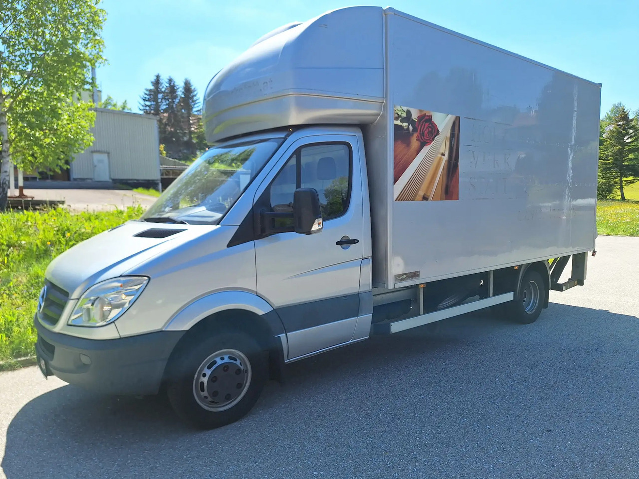 1 Stk. LKW (Mercedes) - Jakeluauto: kuva 1 Stk. LKW (Mercedes) - Jakeluauto 1 Stk. LKW (Mercedes) - Jakeluauto: kuva 1 Stk. LKW (Mercedes) - Jakeluauto