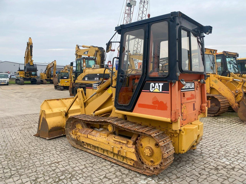 Caterpillar 933 NVT - Telakuormaaja: kuva Caterpillar 933 NVT - Telakuormaaja Caterpillar 933 NVT - Telakuormaaja: kuva Caterpillar 933 NVT - Telakuormaaja