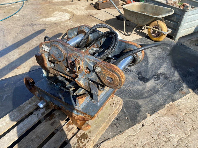 INDEXATOR PTS-10 - Rototilt: kuva INDEXATOR PTS-10 - Rototilt INDEXATOR PTS-10 - Rototilt: kuva INDEXATOR PTS-10 - Rototilt