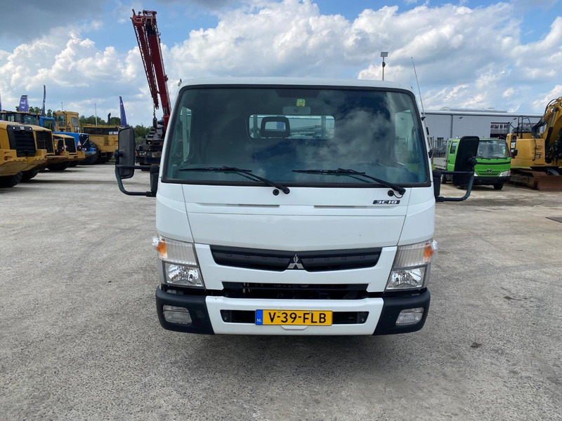 Mitsubishi Fuso Canter 3C18 NVT - Avolava pakettiauto: kuva Mitsubishi Fuso Canter 3C18 NVT - Avolava pakettiauto Mitsubishi Fuso Canter 3C18 NVT - Avolava pakettiauto: kuva Mitsubishi Fuso Canter 3C18 NVT - Avolava pakettiauto
