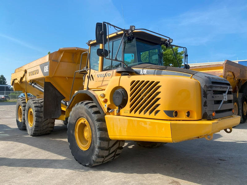 Volvo A30E 6x6 knikdumper NVT - Dumpperi: kuva Volvo A30E 6x6 knikdumper NVT - Dumpperi Volvo A30E 6x6 knikdumper NVT - Dumpperi: kuva Volvo A30E 6x6 knikdumper NVT - Dumpperi