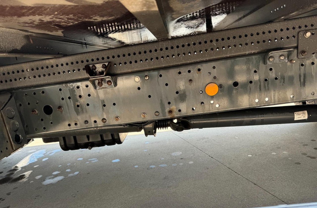 Umpikori kuorma-auto Iveco: kuva Umpikori kuorma-auto Iveco