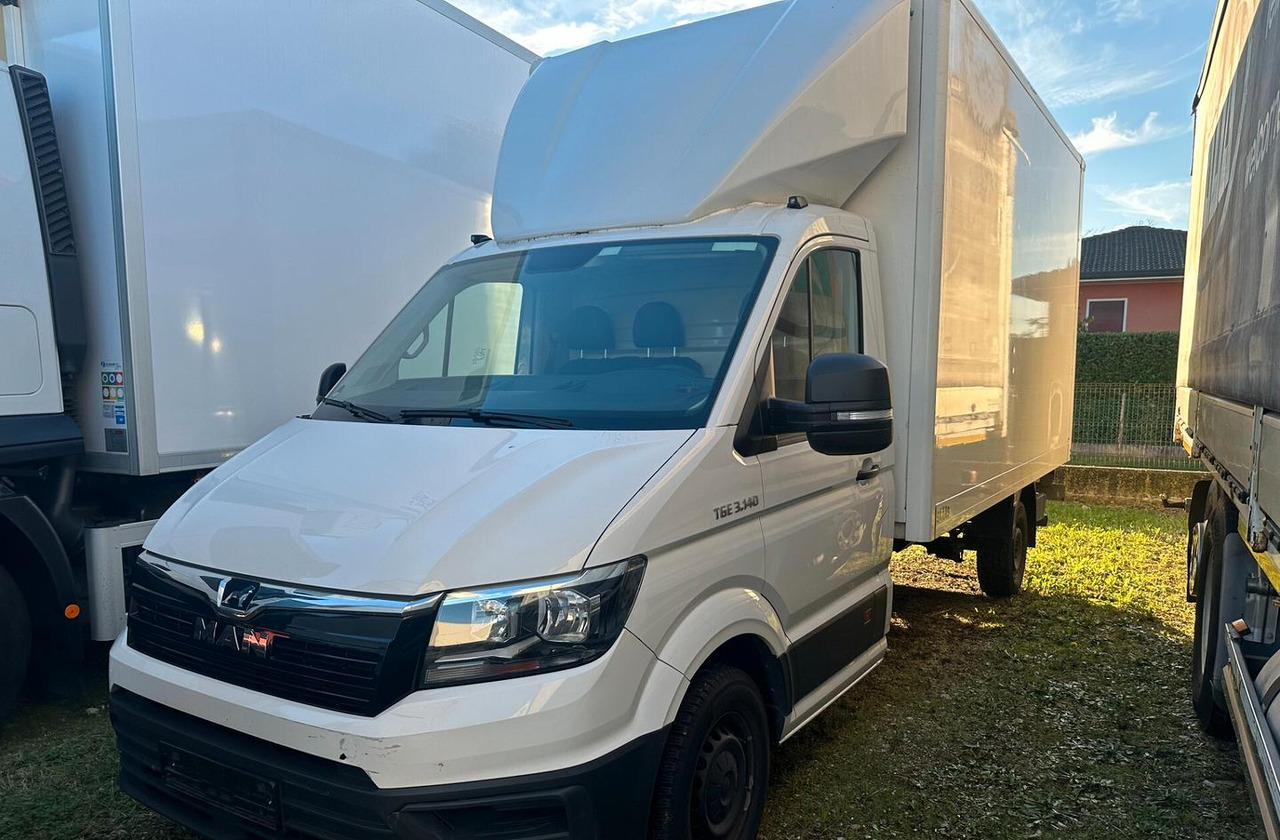 Volkswagen - Jakeluauto: kuva Volkswagen - Jakeluauto Volkswagen - Jakeluauto: kuva Volkswagen - Jakeluauto