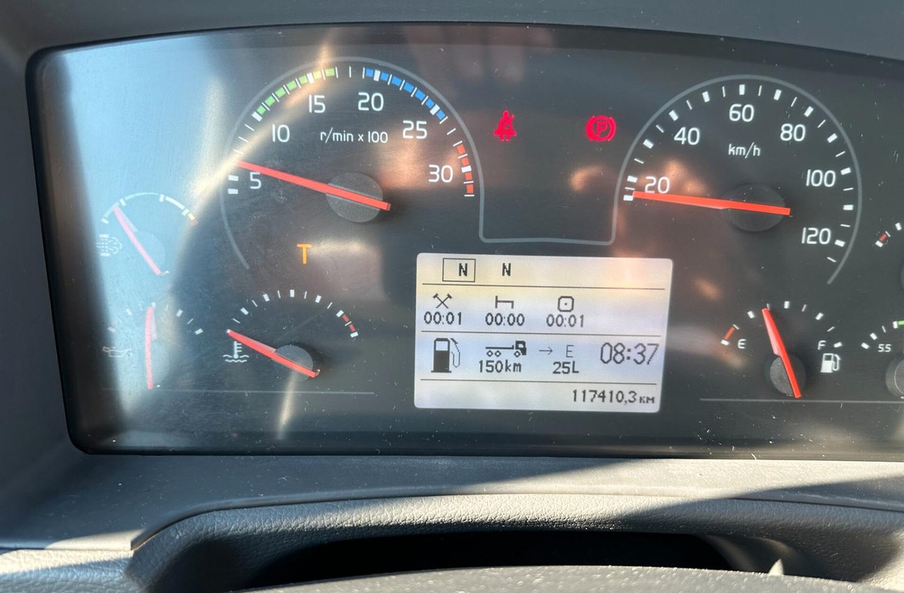 Volvo FL 250 EURO 6 FURGONE E SPONDA - Umpikori kuorma-auto: kuva  Volvo FL 250 EURO 6 FURGONE E SPONDA - Umpikori kuorma-auto Volvo FL 250 EURO 6 FURGONE E SPONDA - Umpikori kuorma-auto: kuva  Volvo FL 250 EURO 6 FURGONE E SPONDA - Umpikori kuorma-auto