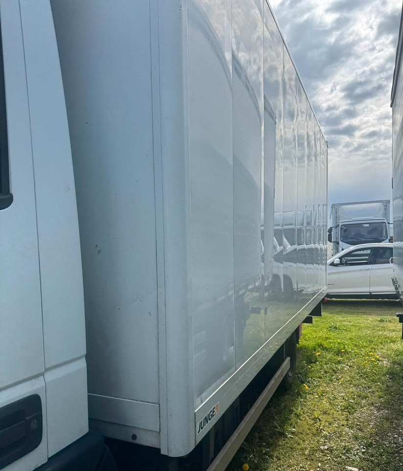 Iveco 75e190 - Umpikori kuorma-auto: kuva iveco 75e190 - Umpikori kuorma-auto Iveco 75e190 - Umpikori kuorma-auto: kuva iveco 75e190 - Umpikori kuorma-auto