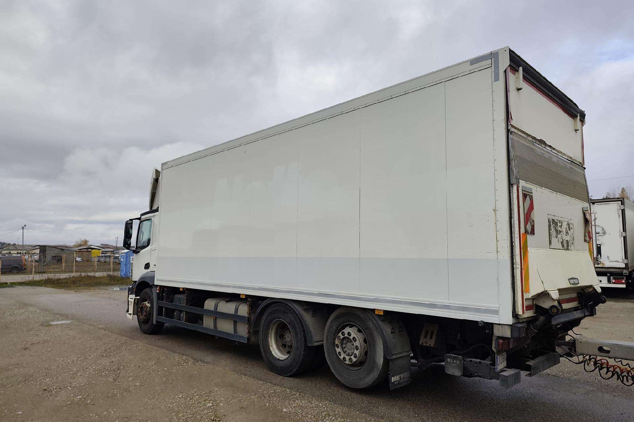 Mercedes-Benz ANTOS - Isoterminen kuorma-auto: kuva Mercedes-Benz ANTOS - Isoterminen kuorma-auto Mercedes-Benz ANTOS - Isoterminen kuorma-auto: kuva Mercedes-Benz ANTOS - Isoterminen kuorma-auto