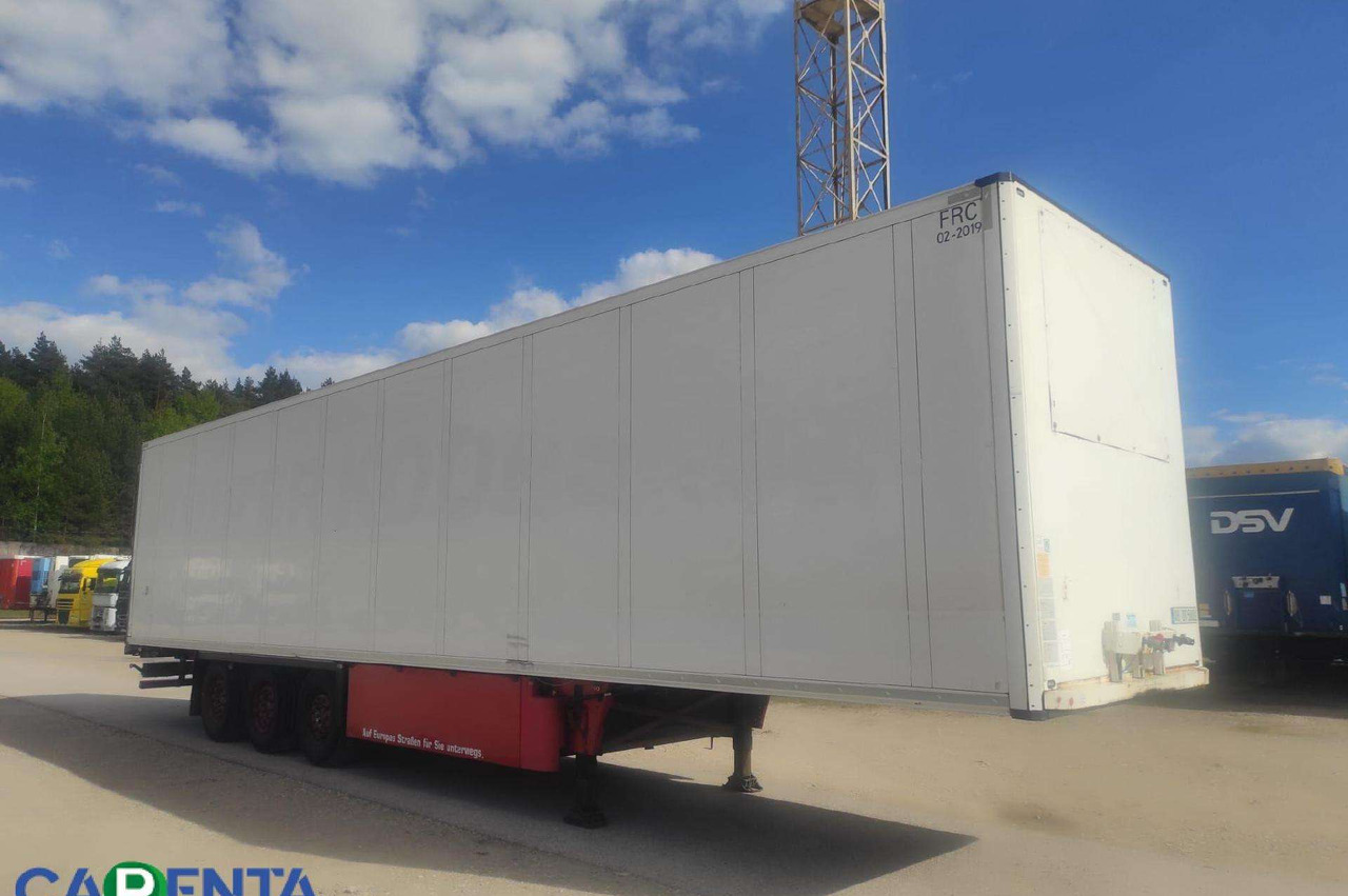Schmitz SCB S3B - Refrigeraattori puoliperävaunu: kuva Schmitz SCB S3B - Refrigeraattori puoliperävaunu Schmitz SCB S3B - Refrigeraattori puoliperävaunu: kuva Schmitz SCB S3B - Refrigeraattori puoliperävaunu