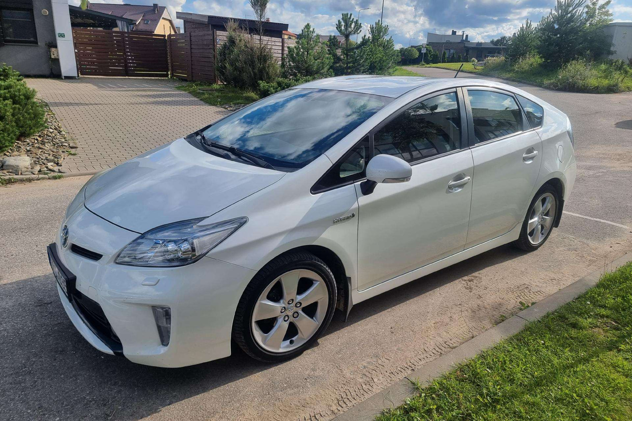 Toyota Corolla - Henkilöauto: kuva Toyota Corolla - Henkilöauto Toyota Corolla - Henkilöauto: kuva Toyota Corolla - Henkilöauto