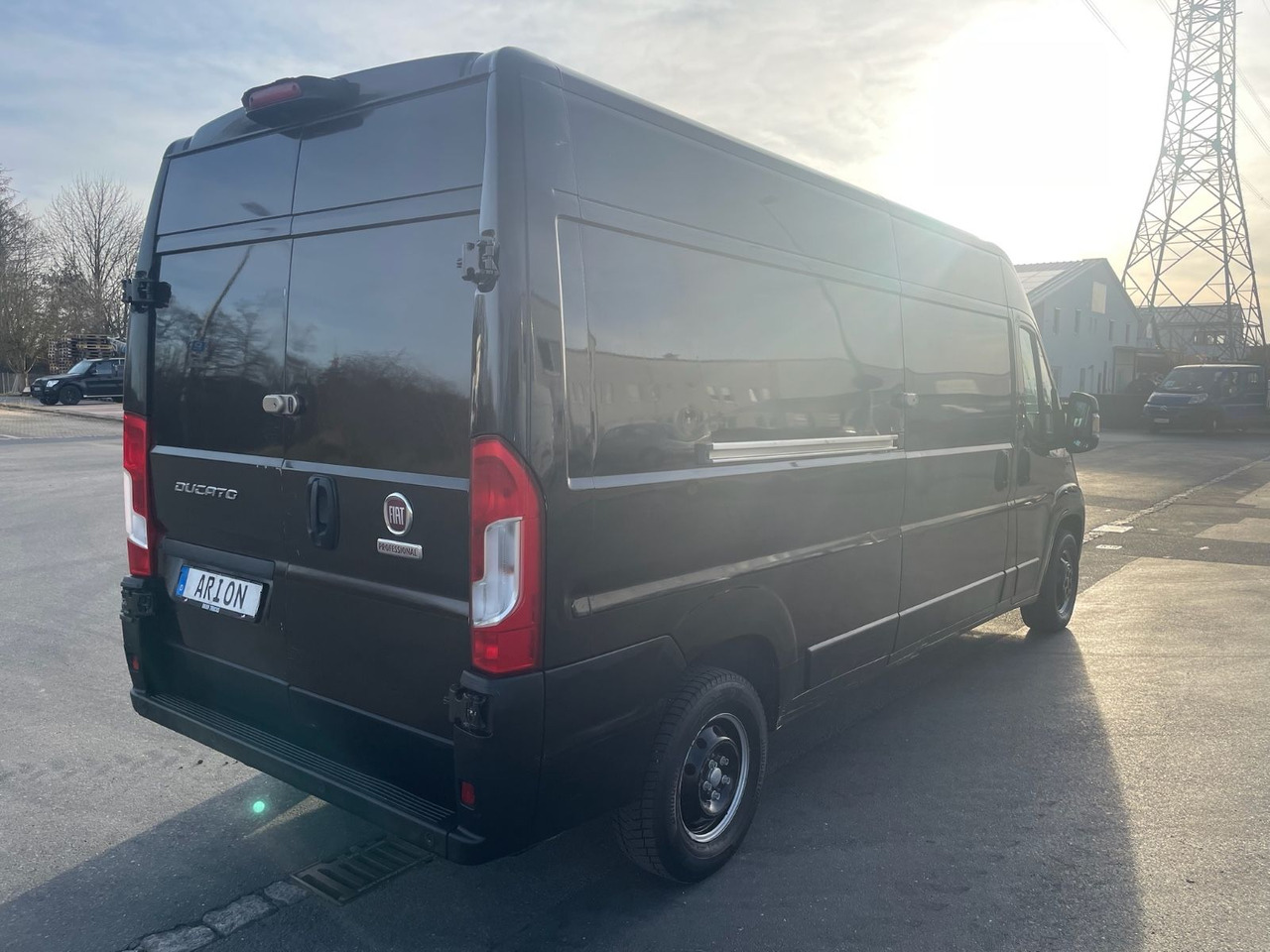 Pieni pakettiauto Fiat Ducato 33 130 L3H2 Kastenwagen/AC/Kamera/EU6: kuva Pieni pakettiauto Fiat Ducato 33 130 L3H2 Kastenwagen/AC/Kamera/EU6